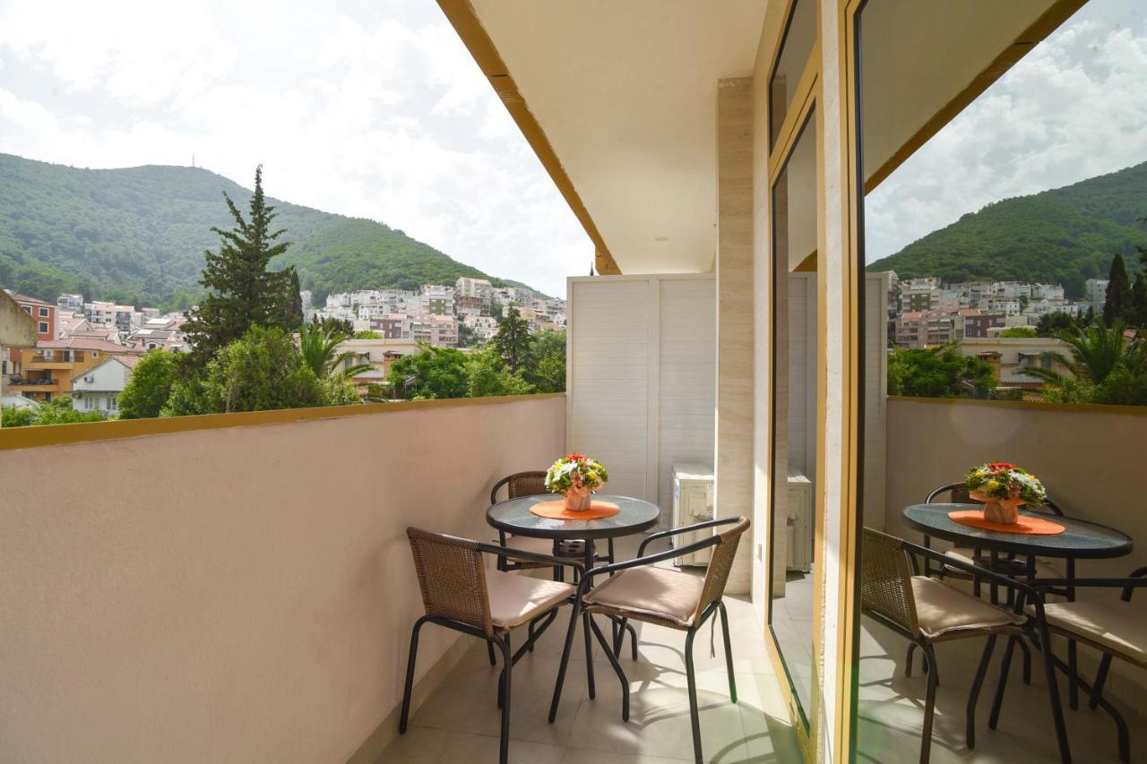 Victoria Center Budva
