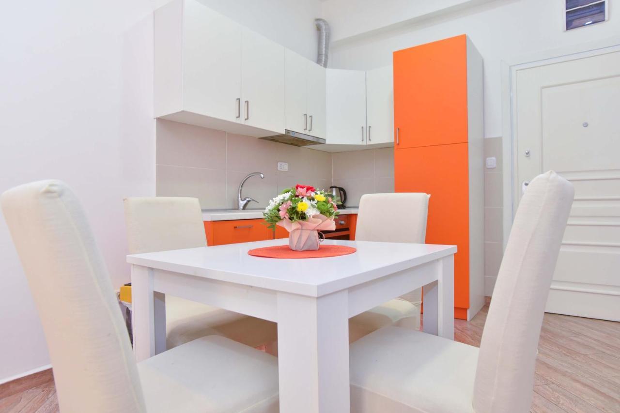 Apartment Victoria Center